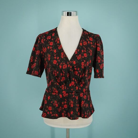 Meadow Rue Anthropolgie Size Medium M Black Red Rose Floral Peplum V Neck Top - Picture 1 of 8